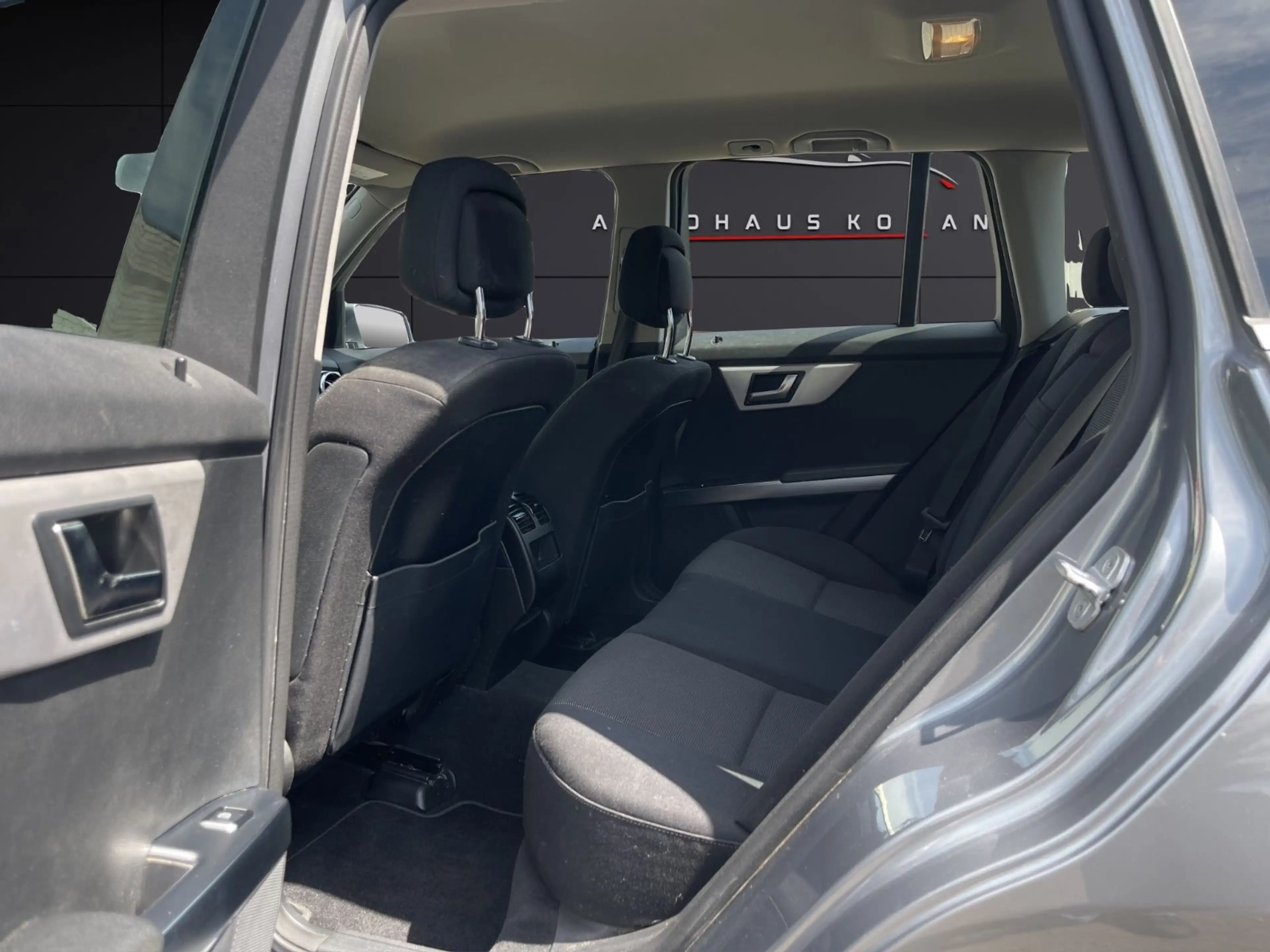 Mercedes-Benz GLK 220 CDI 4Matic*AUTOM.*S.HEFT*AHK*PDC*NAVI*2.H — photo 11