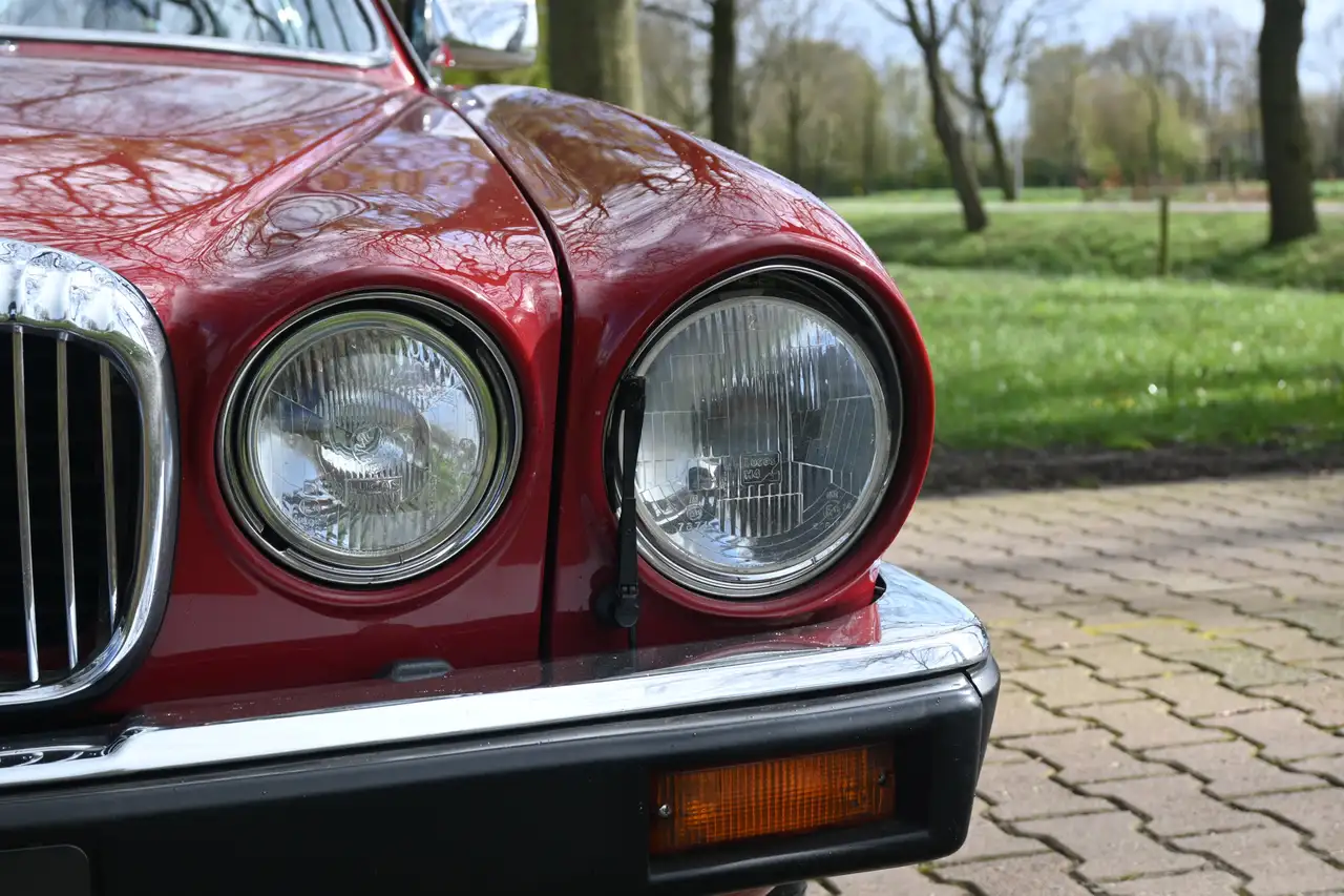 Daimler Double Six Jaguar 5.3 V12 | Jaguar Classic Radio | € 425 per, foto 12