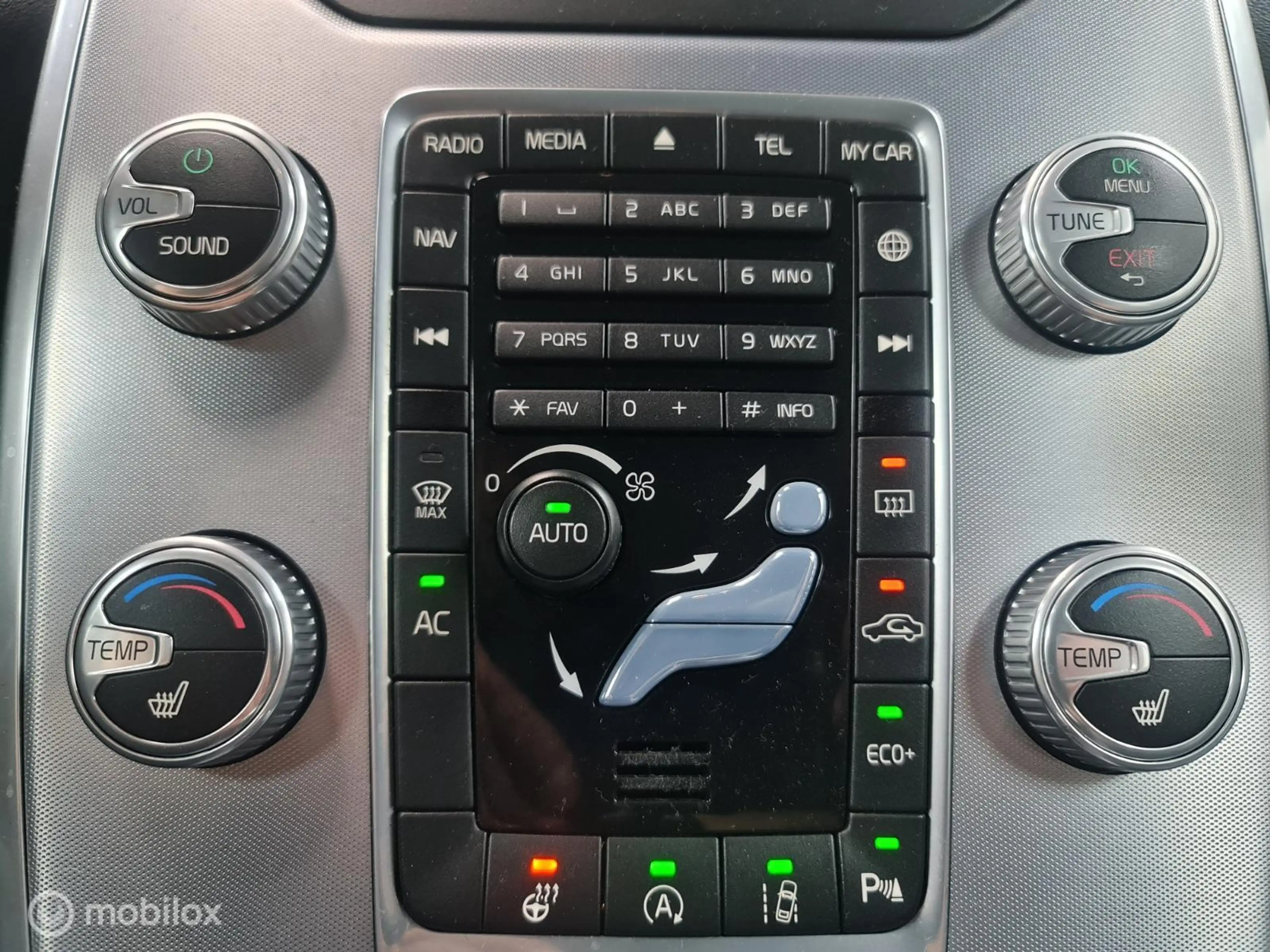 Volvo V70 2.0 T4 Dynamic Edition | Adaptieve Cruise | Trekha — photo 5
