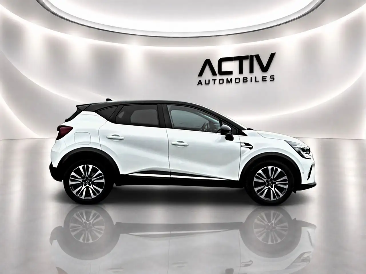 Renault Captur — photo 8