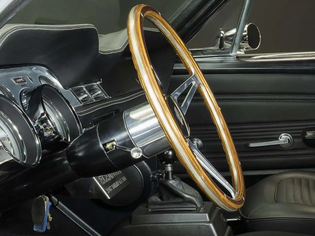 Ford Mustang GT500 ELEANOR 428ci Shelby Fastback, foto 4