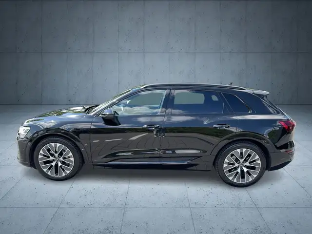 Audi Q8 E-Tron view 2