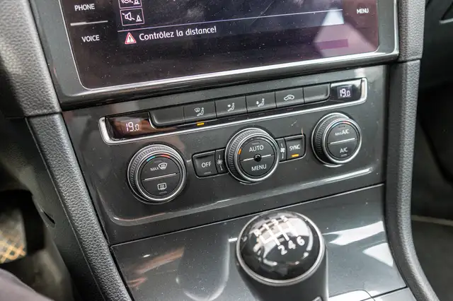 Volkswagen Golf view 15