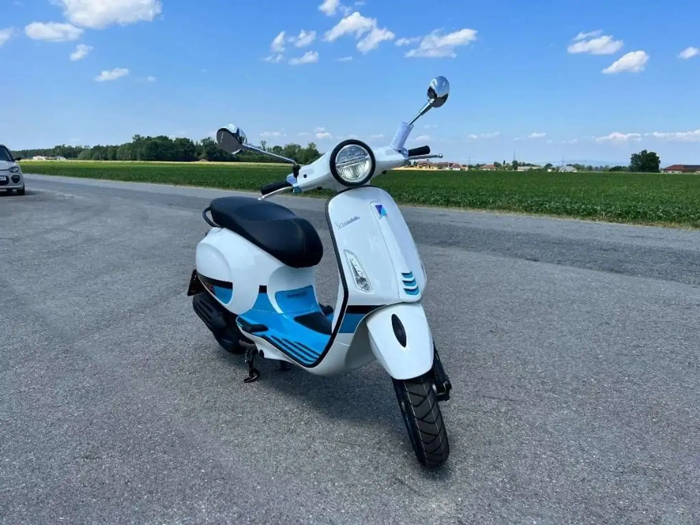 Vespa Primavera 125 Lagernd!!! bijela - 1