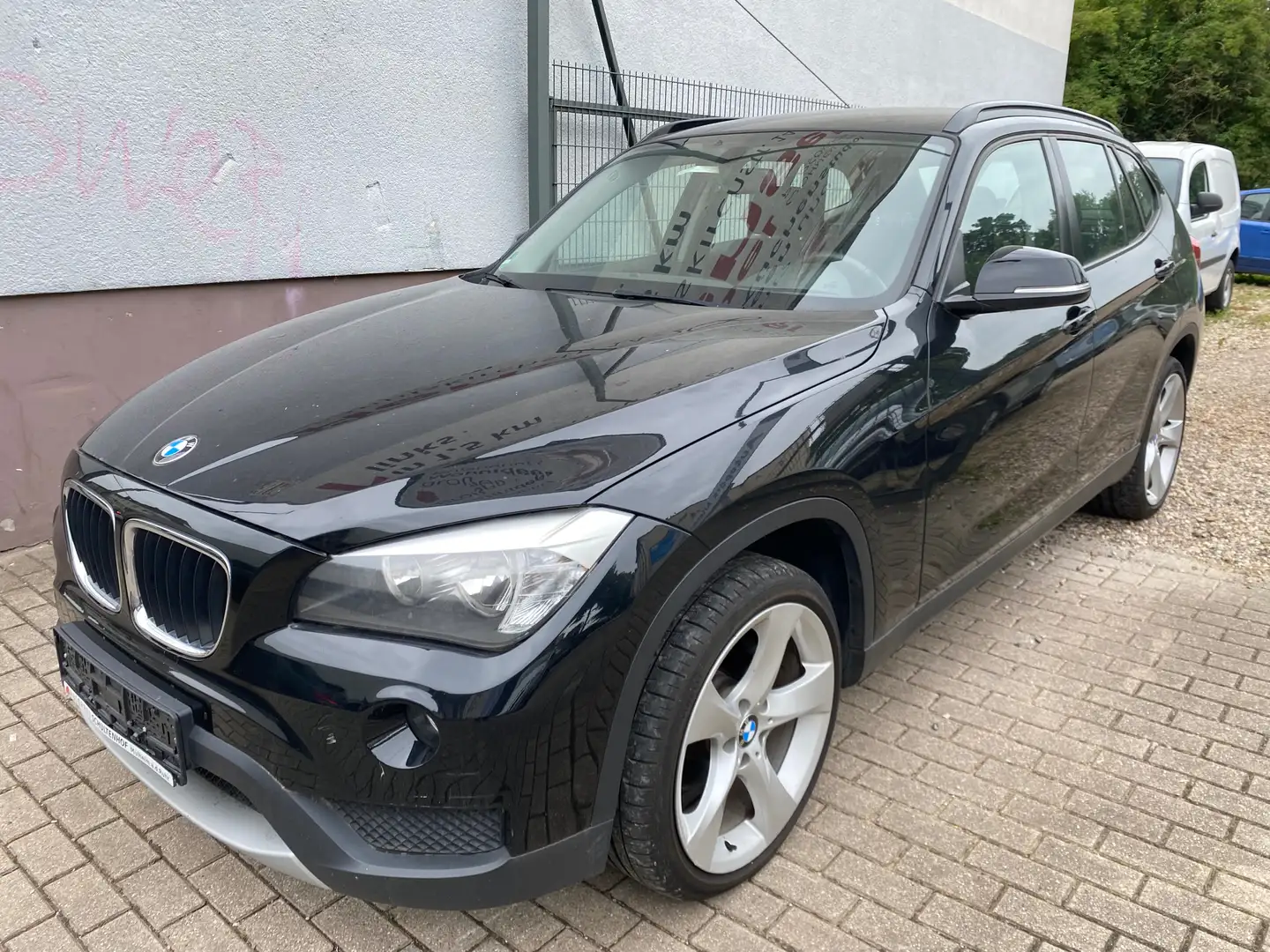 BMW X1 16 d sDrive Black - 2