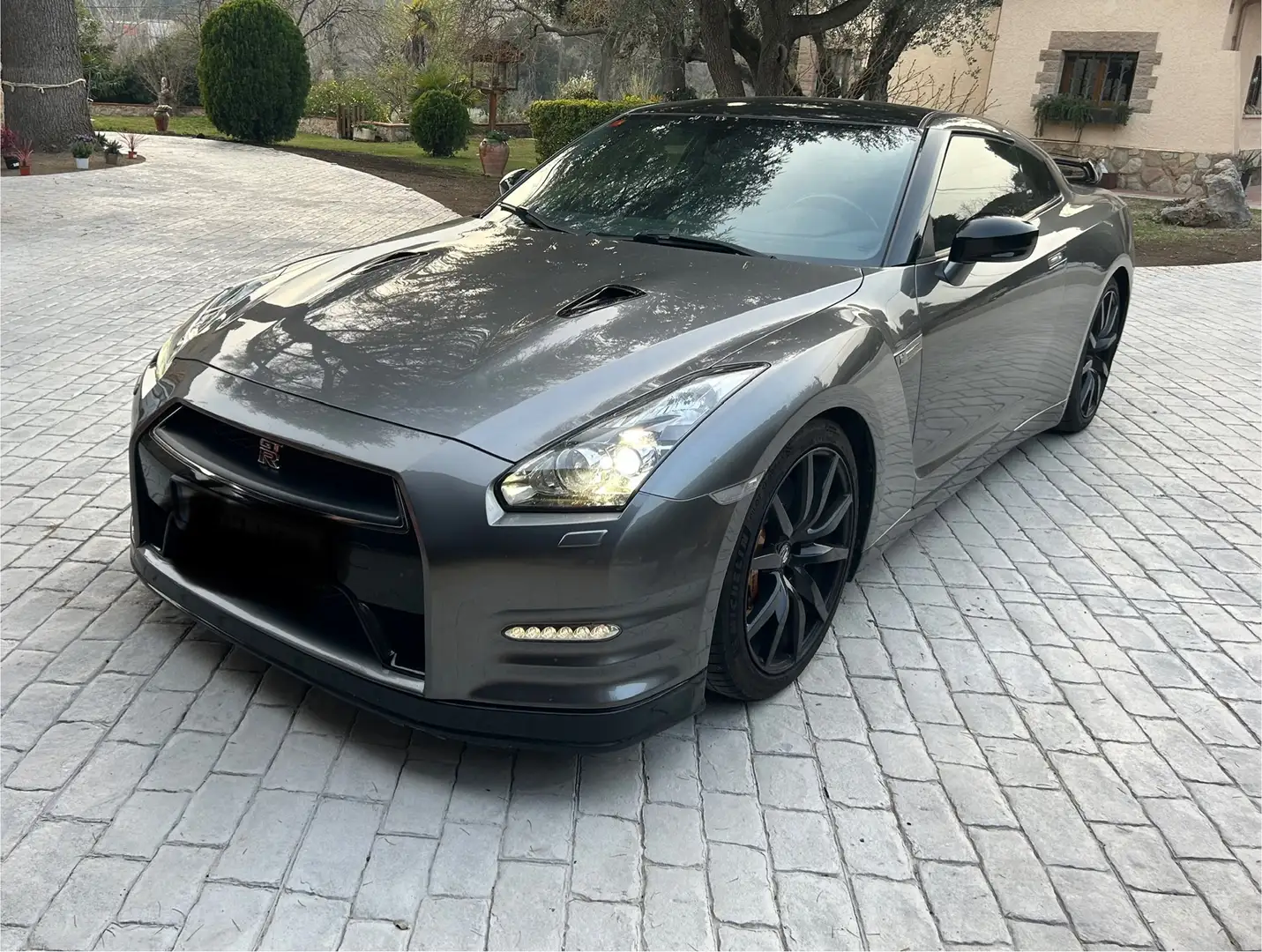 Nissan GT-R GT-R Black Edition Aut. Black Edition Gris - 2