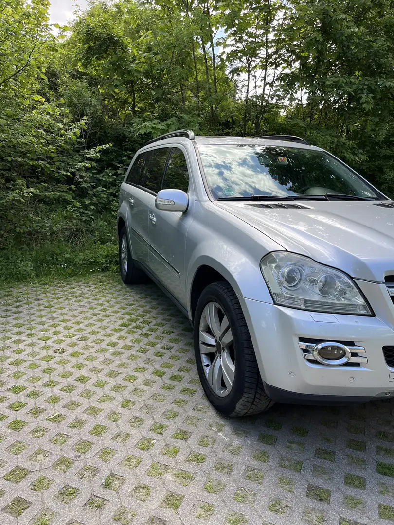 Mercedes-Benz GL 320 CDI DPF 4Matic 7G-TRONIC - 2