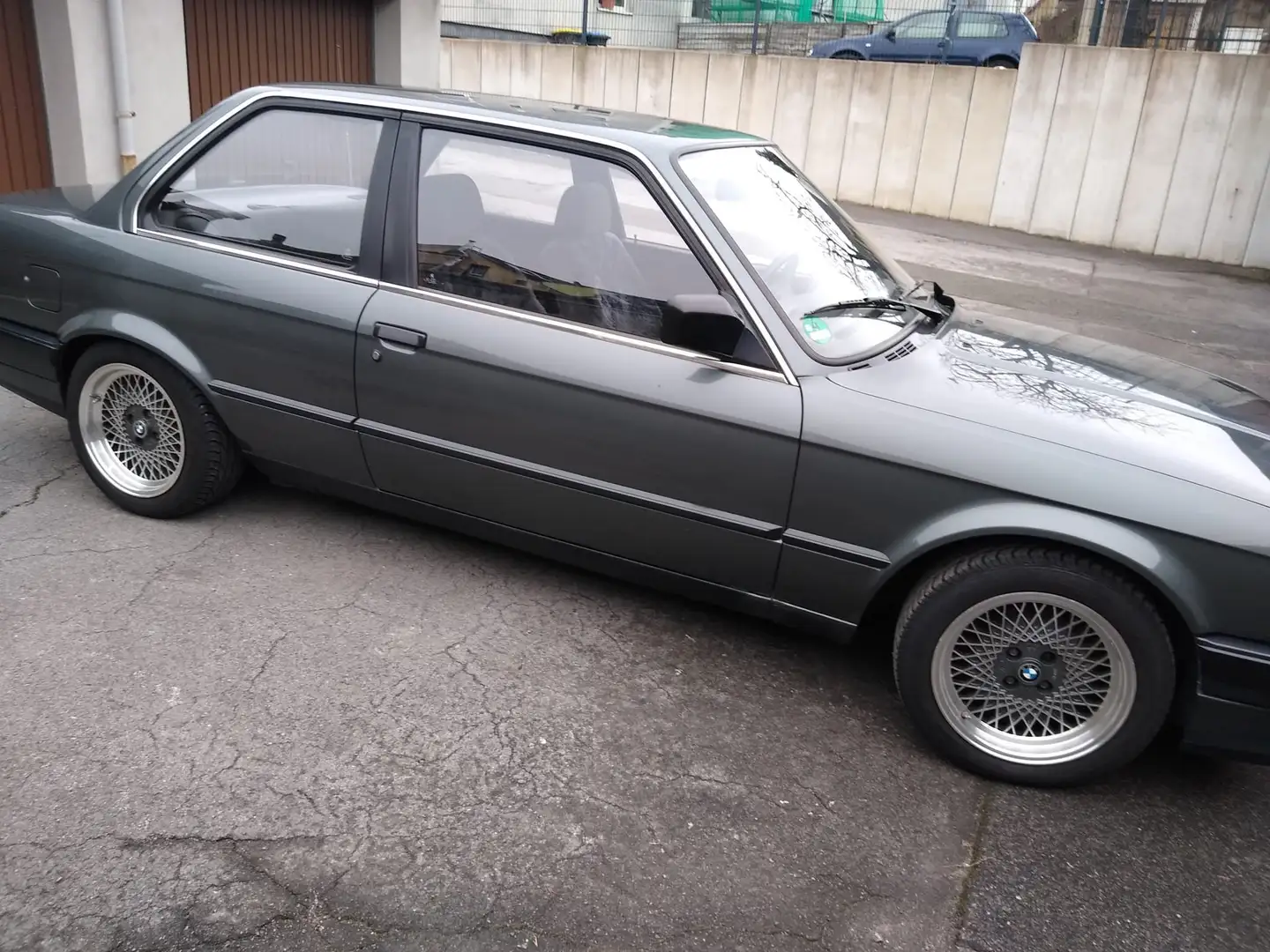 BMW 318 318i Szary - 1