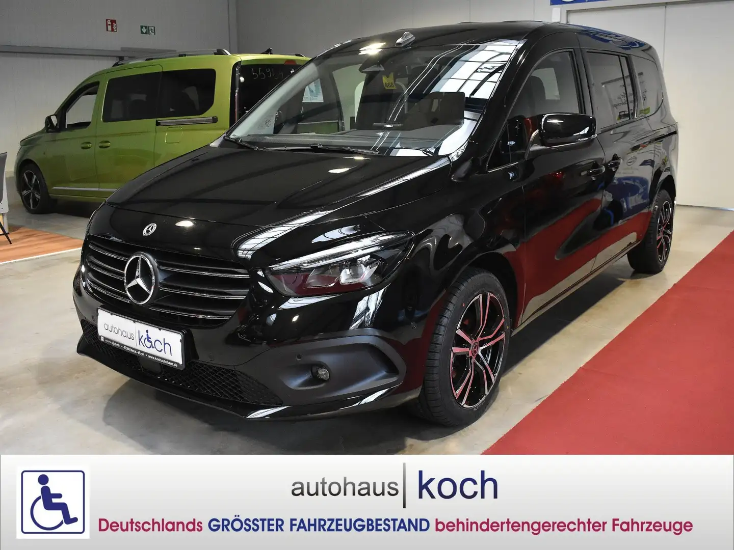 Mercedes-Benz T-Class lang 180 Progressive rollstuhlgerecht Schwarz - 1
