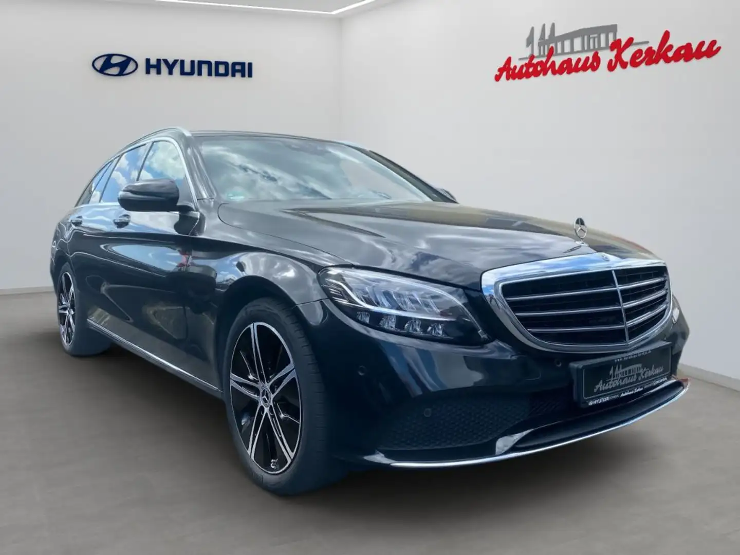 Mercedes-Benz C 200 d T 9G-TRONIC +Paket:Business+ elekt.Heckklappe - 2