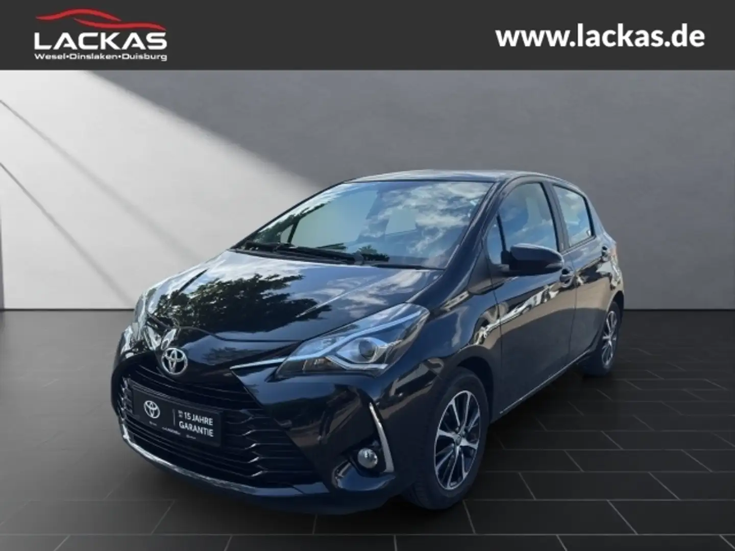 Toyota Yaris Team D 1.5 Dual-VVT-iE S HZ Spurhalteass. Fernlichtass. Verkehrszeichenerk. Rückfahrkam. Negro - 1
