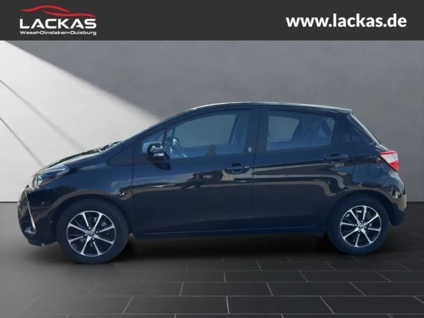 Toyota Yaris Team D 1.5 Dual-VVT-iE S HZ Spurhalteass. Fernlichtass. Verkehrszeichenerk. Rückfahrkam. Schwarz - 2