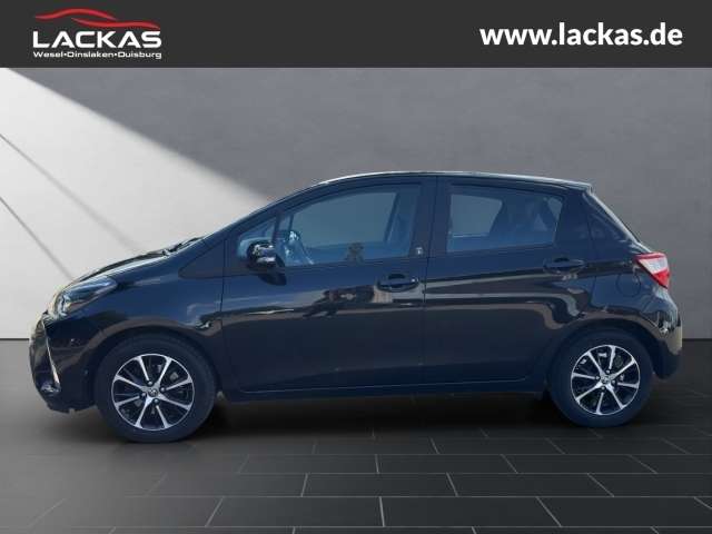 Toyota Yaris Team D 1.5 Dual-VVT-iE S HZ Spurhalteass. Fernlichtass. Verkehrszeichenerk. Rückfahrkam.