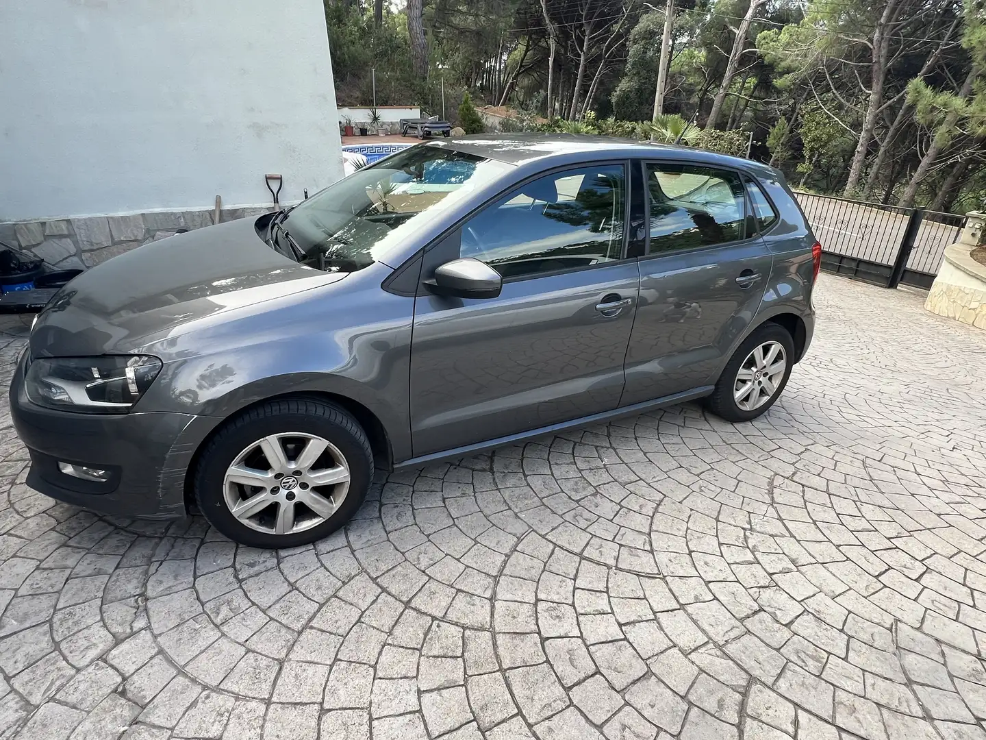 Volkswagen Polo 1.6TDI Advance 90 - 1