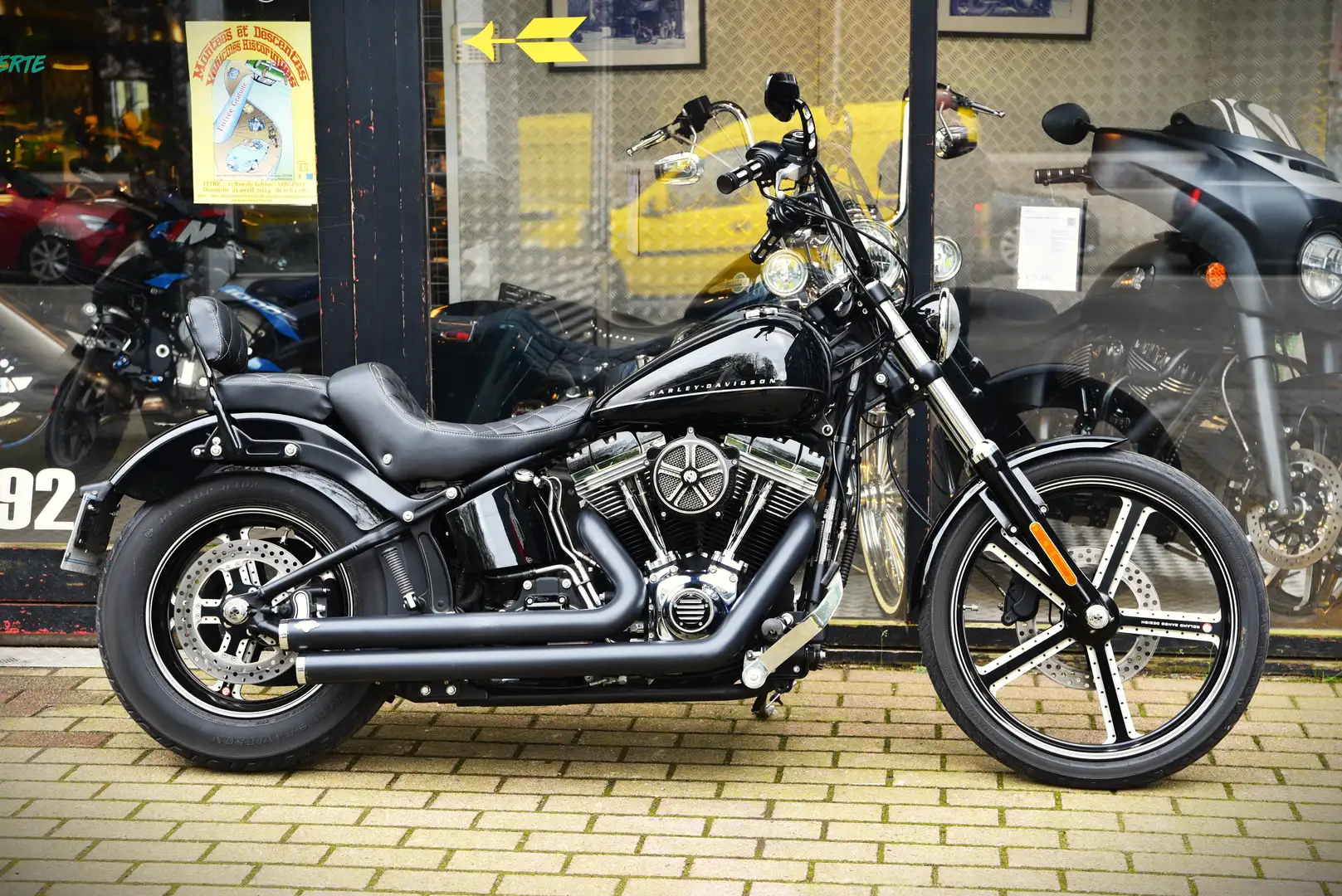 Harley-Davidson Dyna Blackline ***MOTO VERTE*** Negru - 2