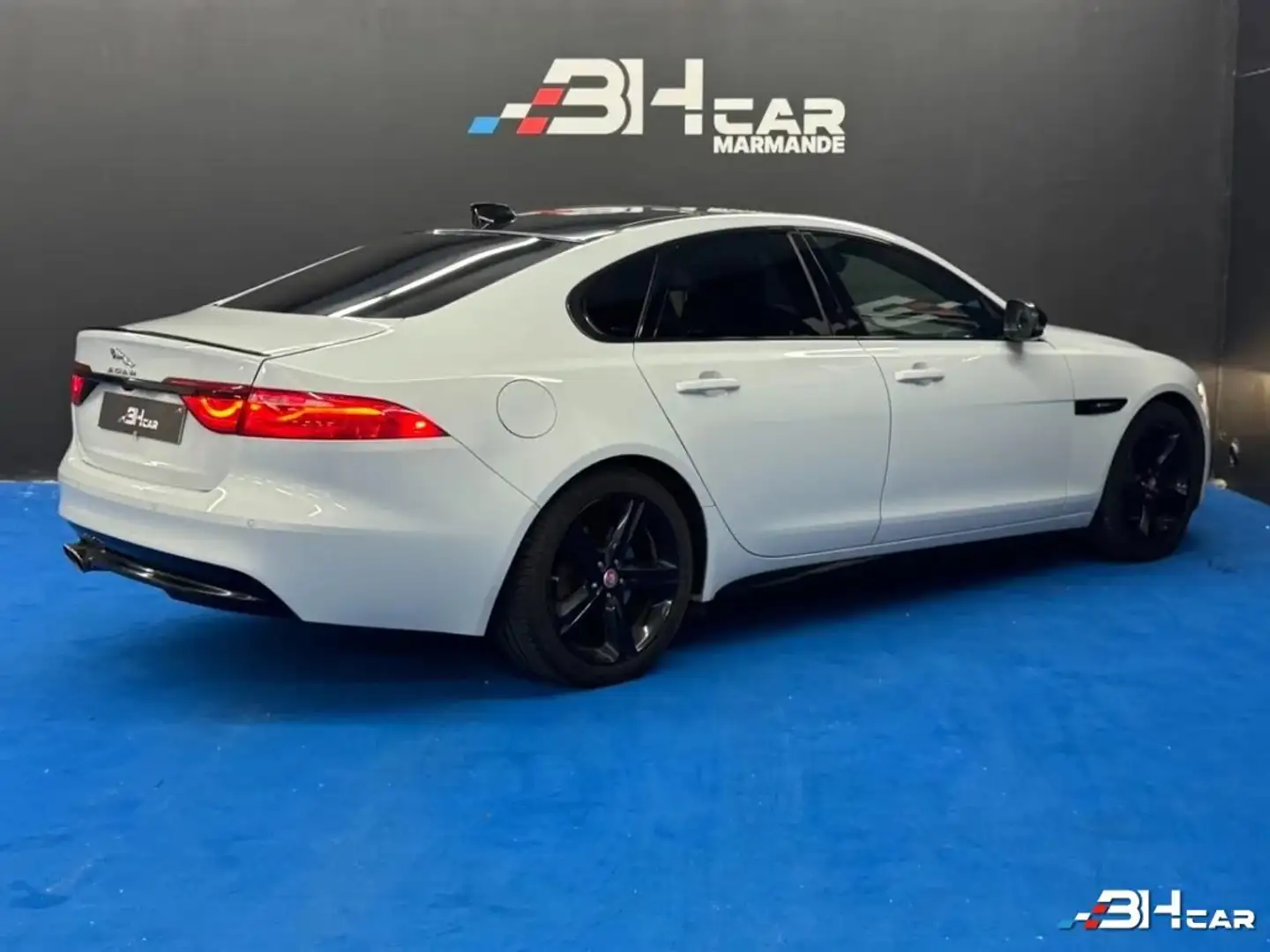 Jaguar XF II 2.0D 180ch R-Sport BVA - 2