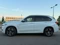 BMW X5 M X5 M50d Sport-Aut. Weiß - thumbnail 2