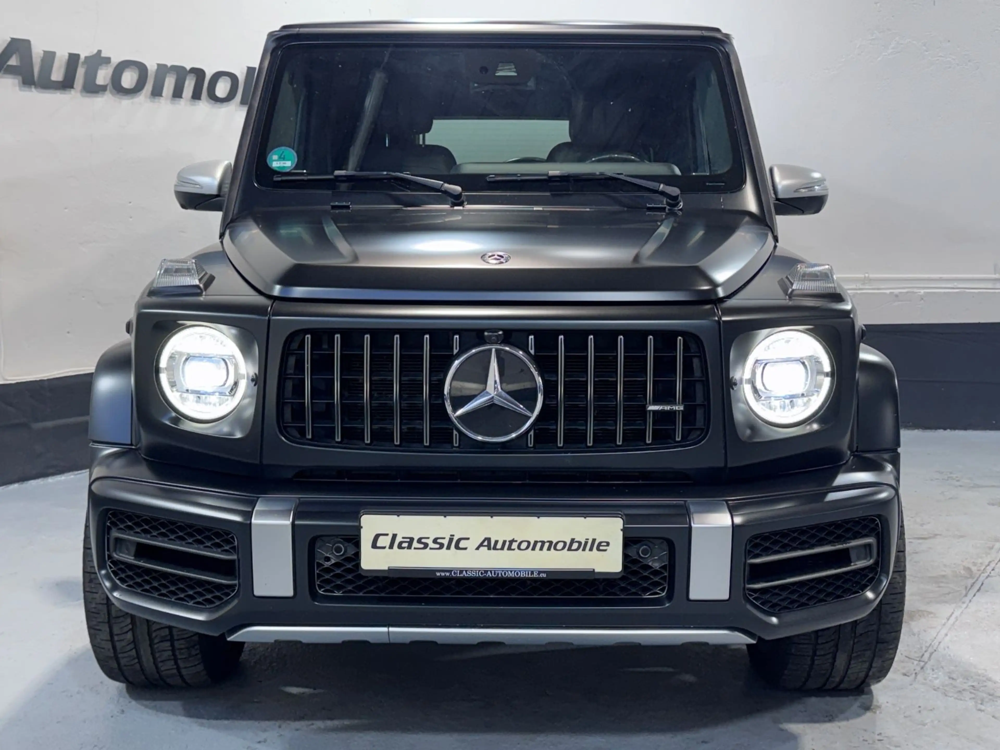 Mercedes-Benz G 63 AMG Stronger Than Time Edition — photo 10