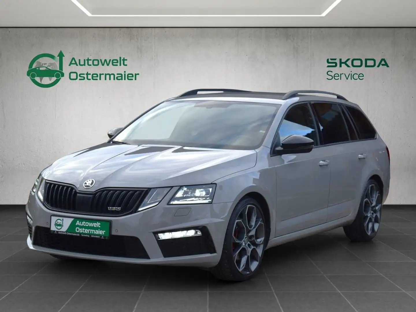Skoda Octavia 2.0 TDI DSG RS 4x4*AHK*Kamera*Navi*ACC* Gris - 1