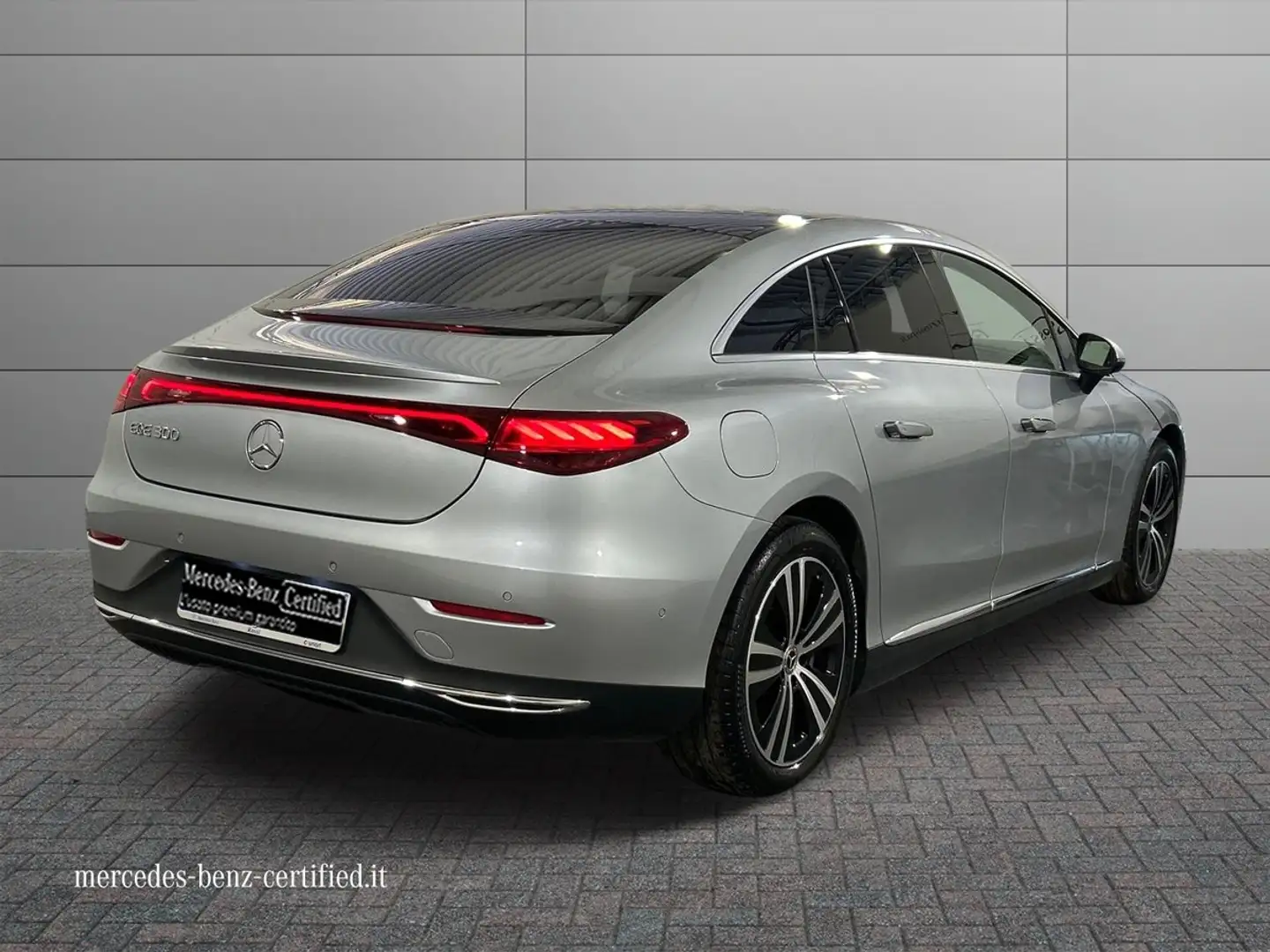Mercedes-Benz EQE 300 Advanced Plus Argent - 2