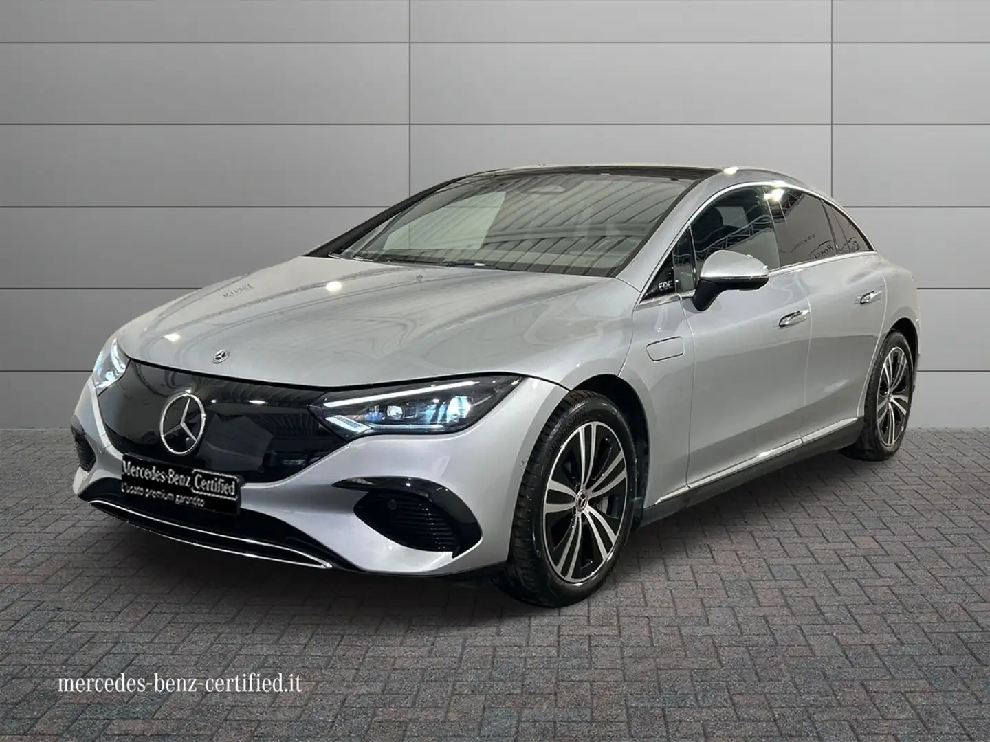 Mercedes-Benz EQE 300 Advanced Plus Argent - 1