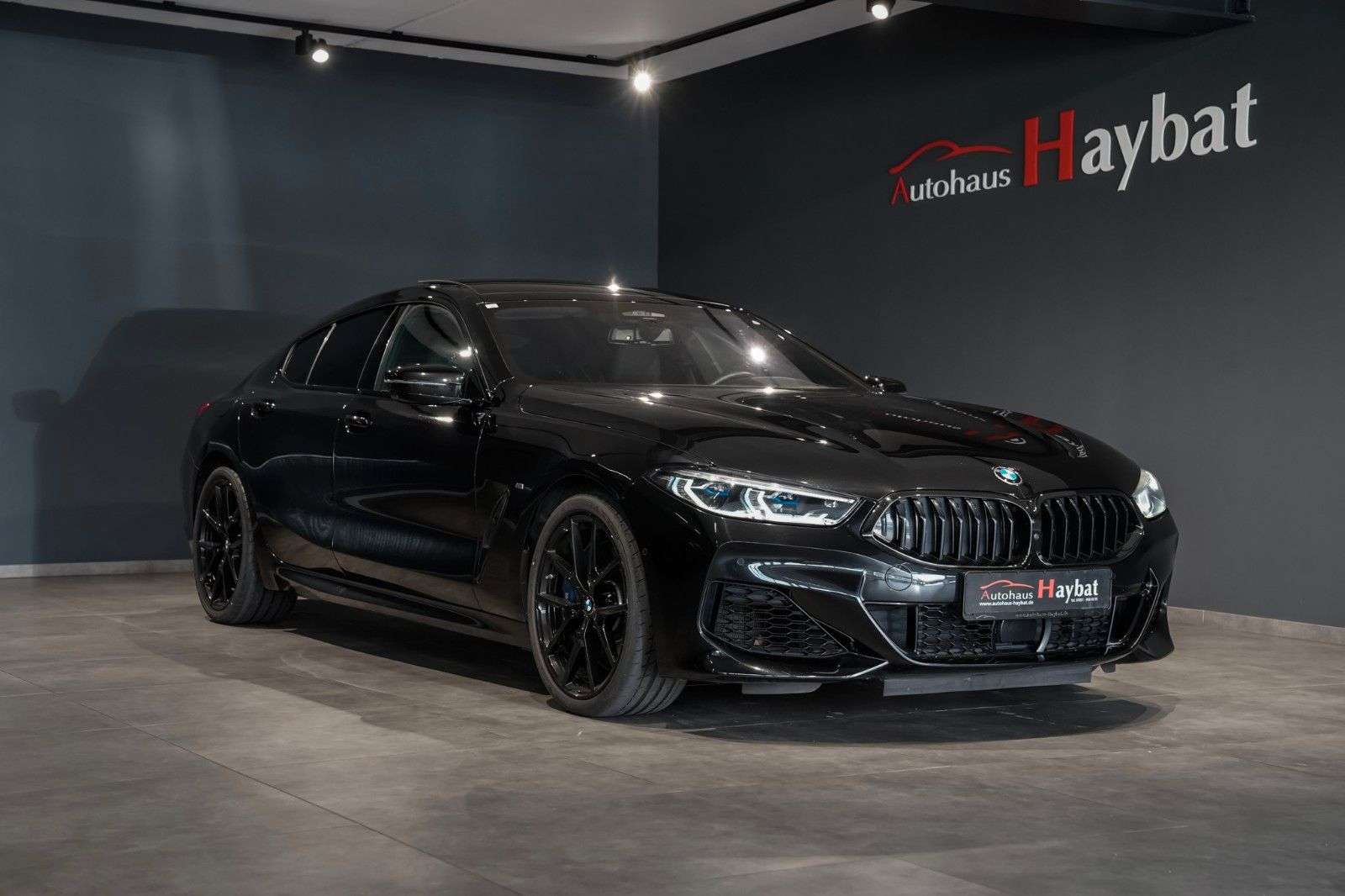 BMW 840