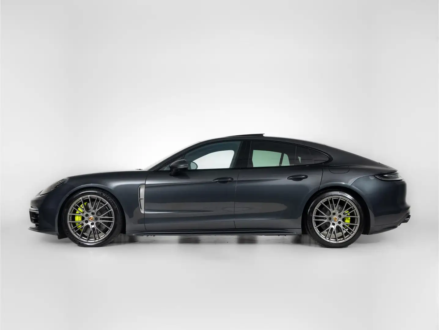 Porsche Panamera 4 E-Hybrid Platinum Edition Grijs - 2
