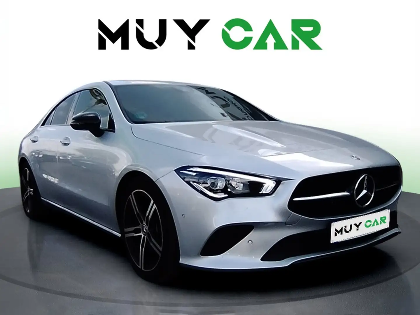 Mercedes-Benz CLA 180 7G-DCT Gris - 1