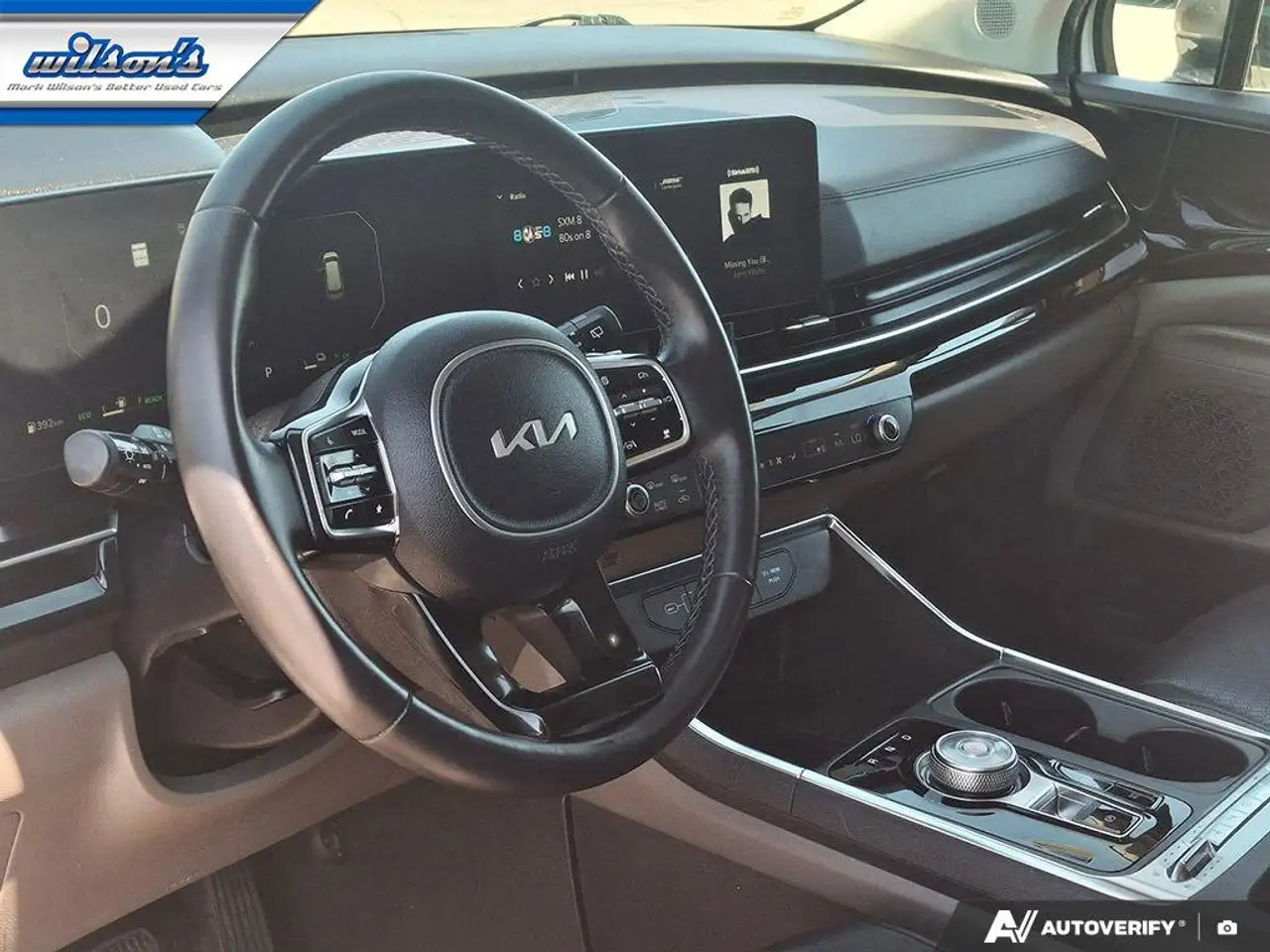 Kia Carnival снимка Kia Carnival