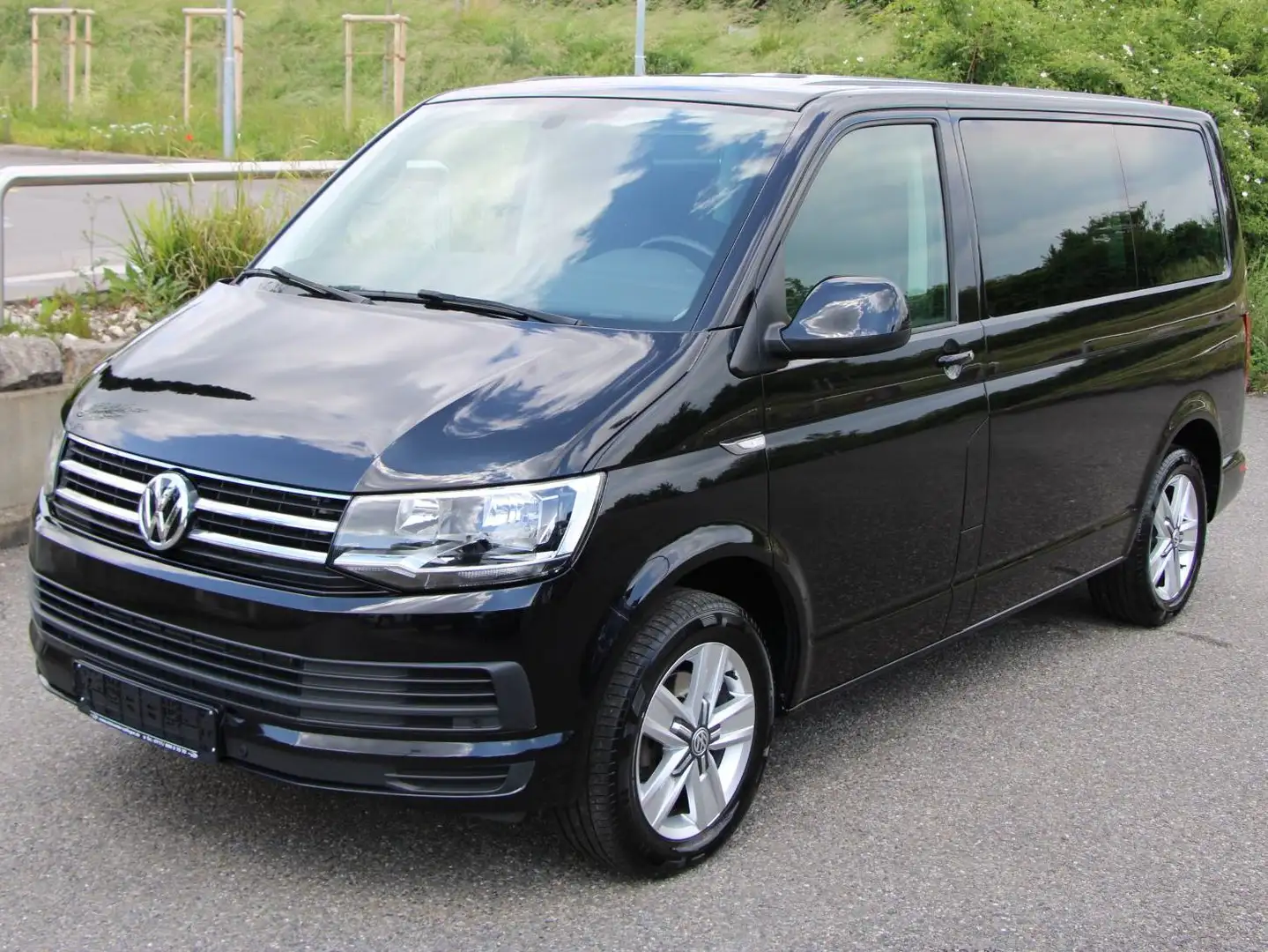 Volkswagen T6 Multivan TDI Comfortline 150 PS /AHK Noir - 1
