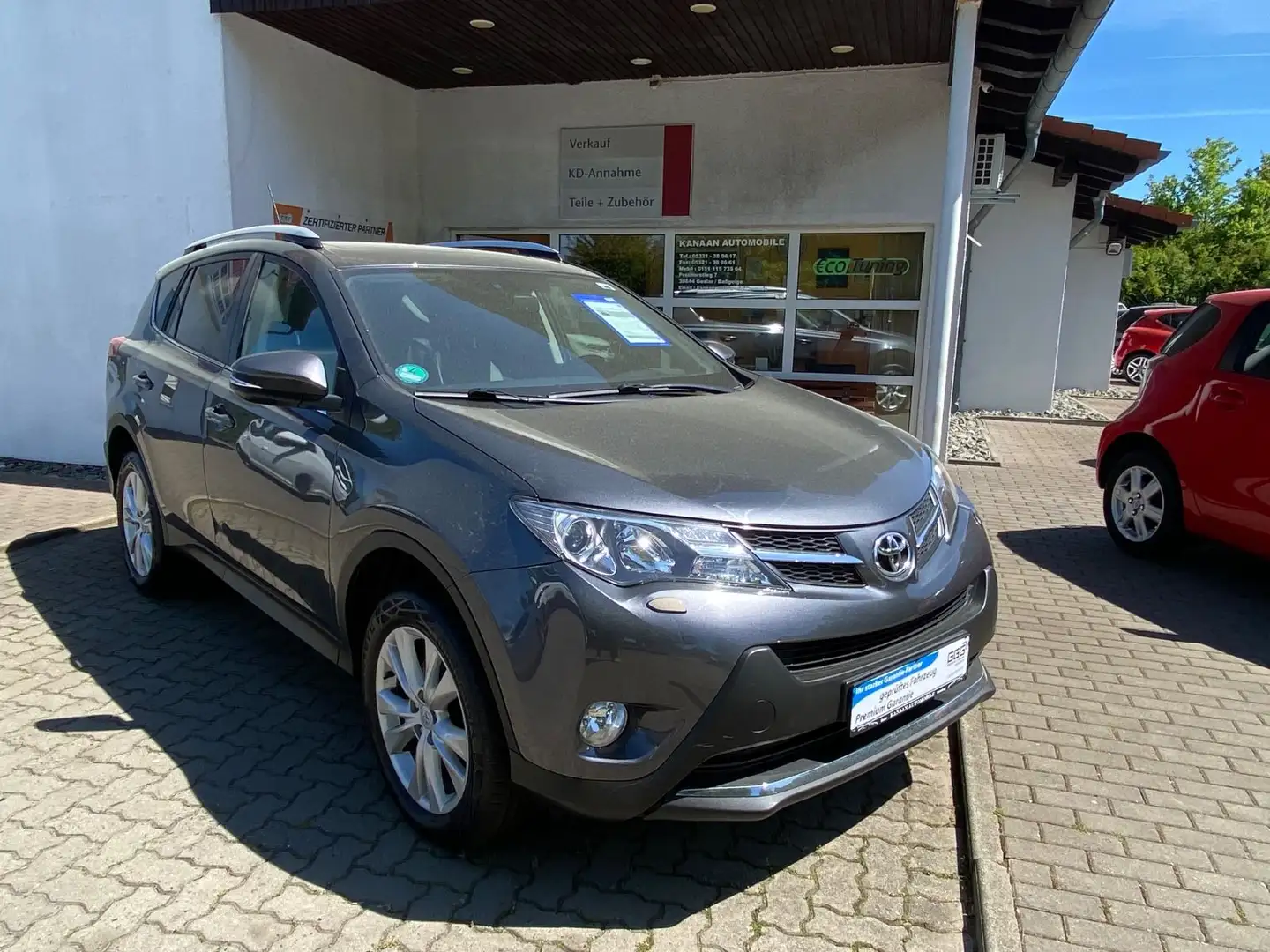 Toyota RAV 4 RAV4 Executive 2.2 D-4D/ 4x4Allrad/ 6-Gang Grau - 1