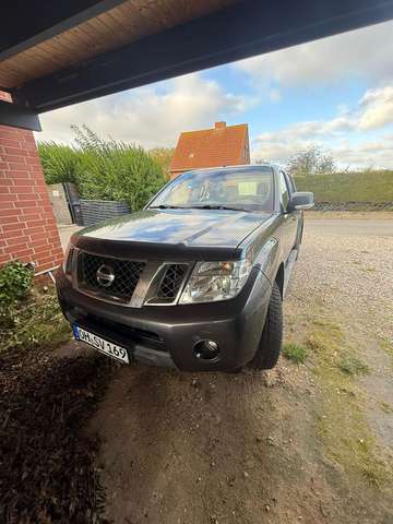 Imagine Nissan Navara Pickup Doppelkabine 4X4