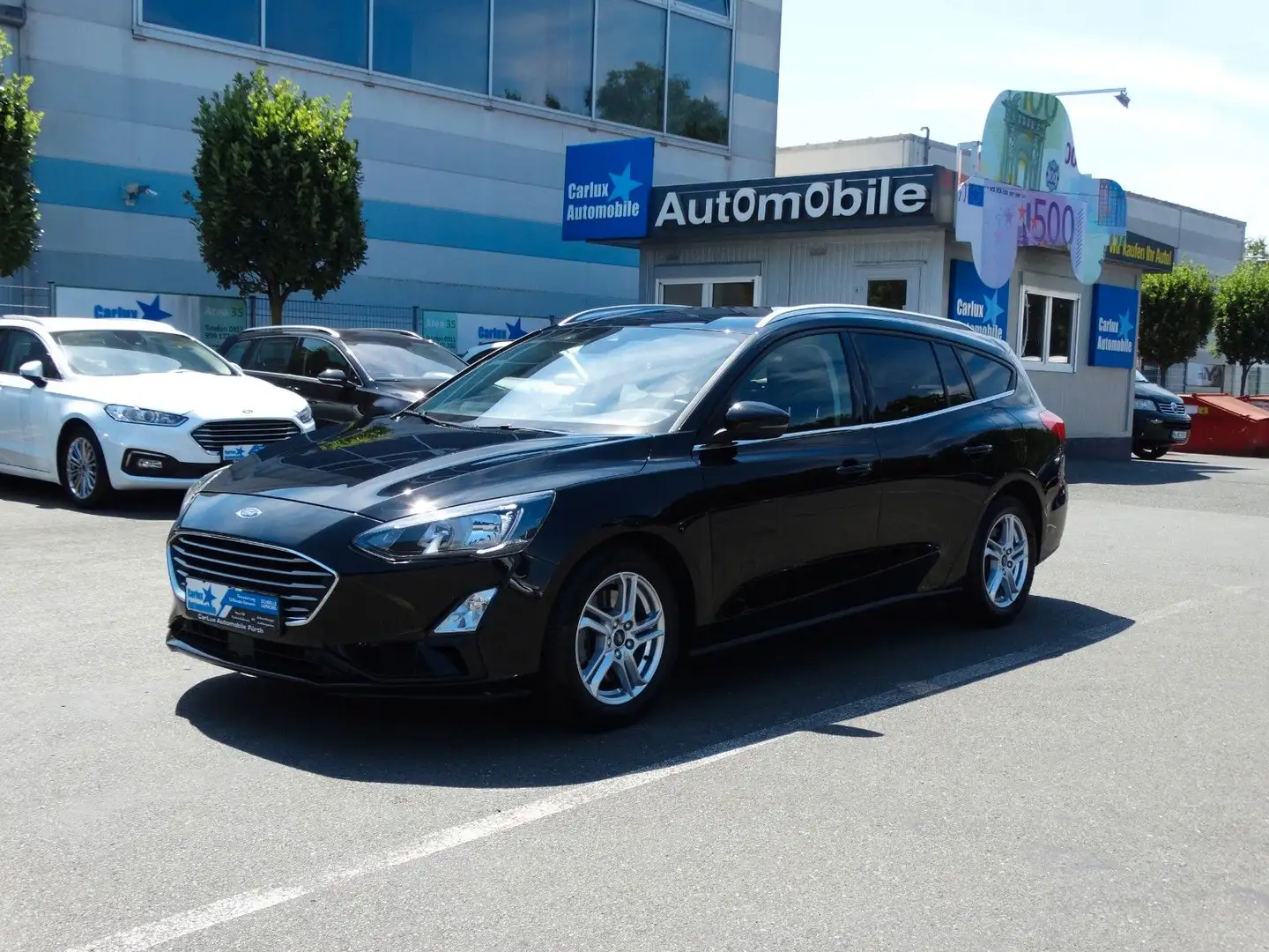 Ford Focus 1,5EB*Cool&Connect*Navi*AHK*SHZ*LHZ*Alu*PDC Schwarz - 2