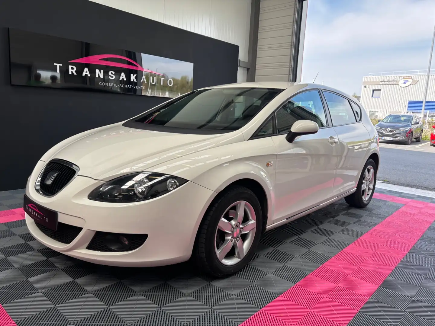 SEAT Leon Réference Blanco - 1