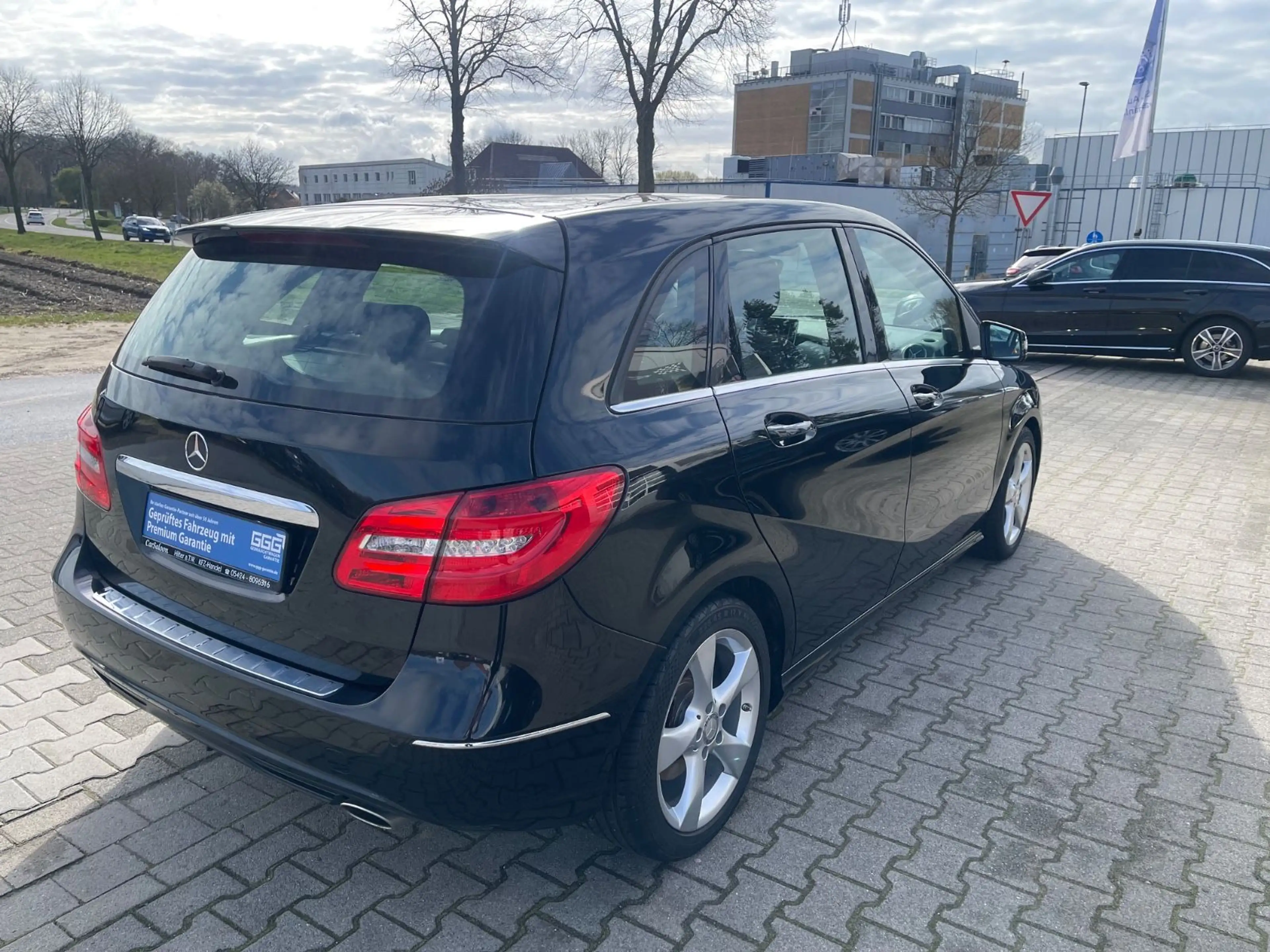 Mercedes-Benz B 220 B B 220 CDI / d — photo 3