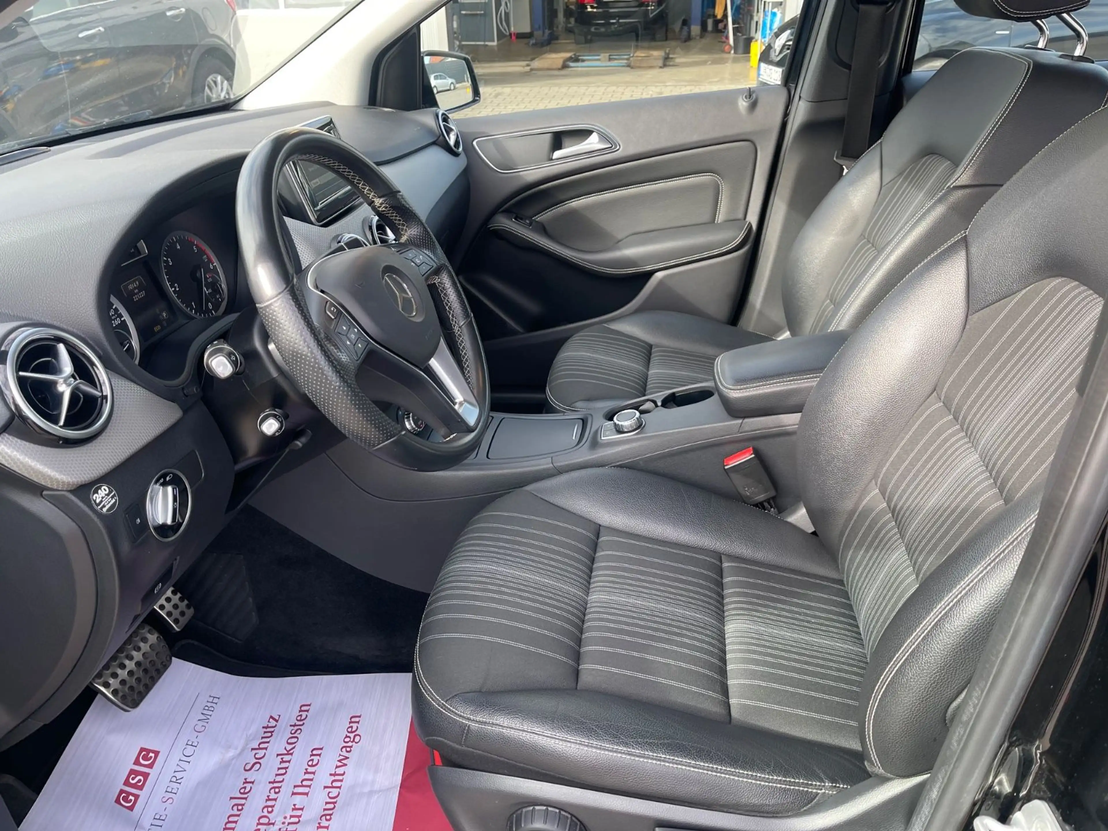 Mercedes-Benz B 220 B B 220 CDI / d — photo 8
