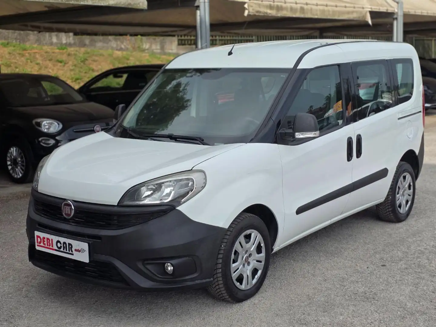 Fiat Doblo 5 posti Bianco - 1