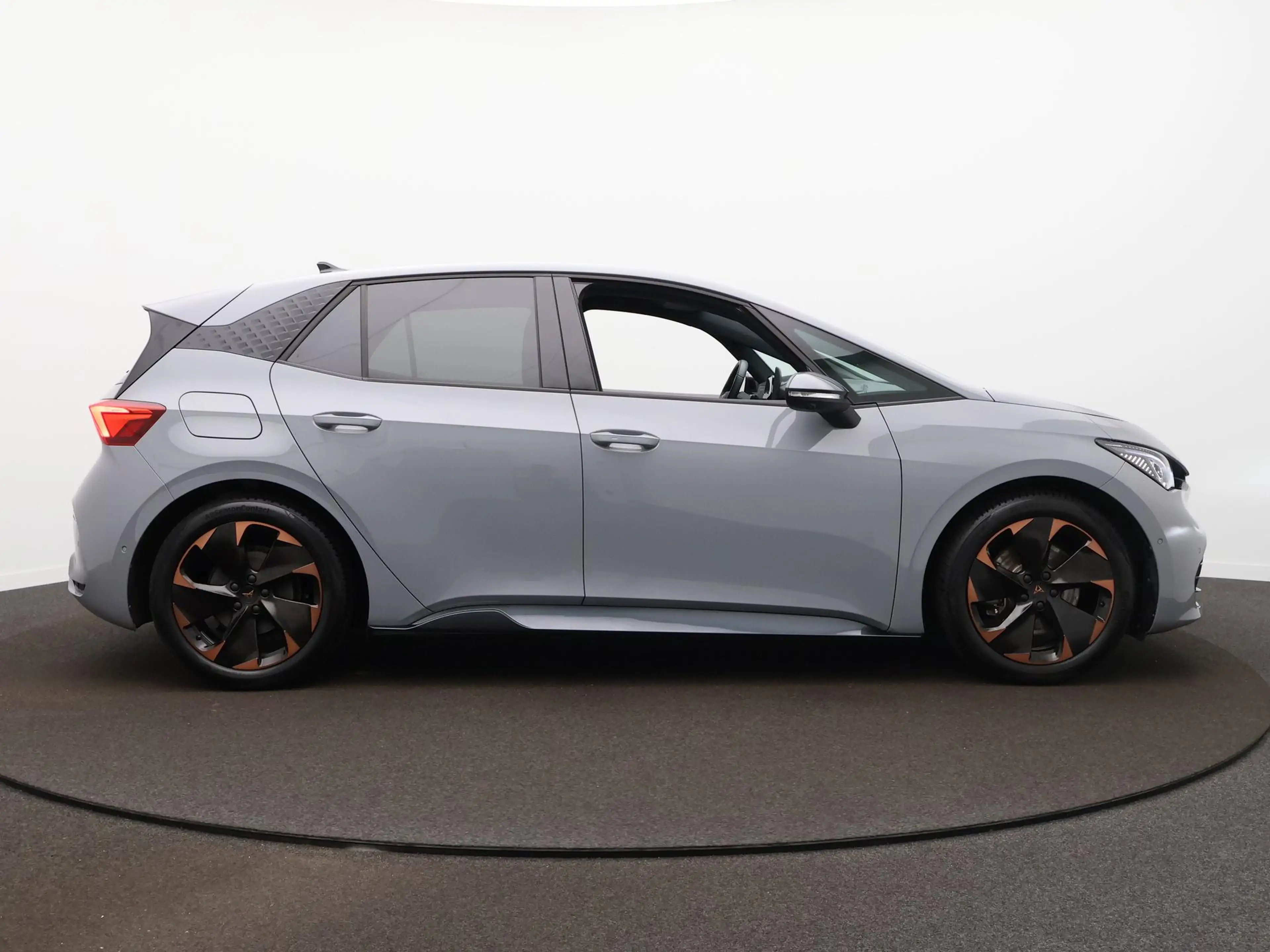 CUPRA Born Business 62 kWh Navigatie - Camera - Elec. verstel — photo 5