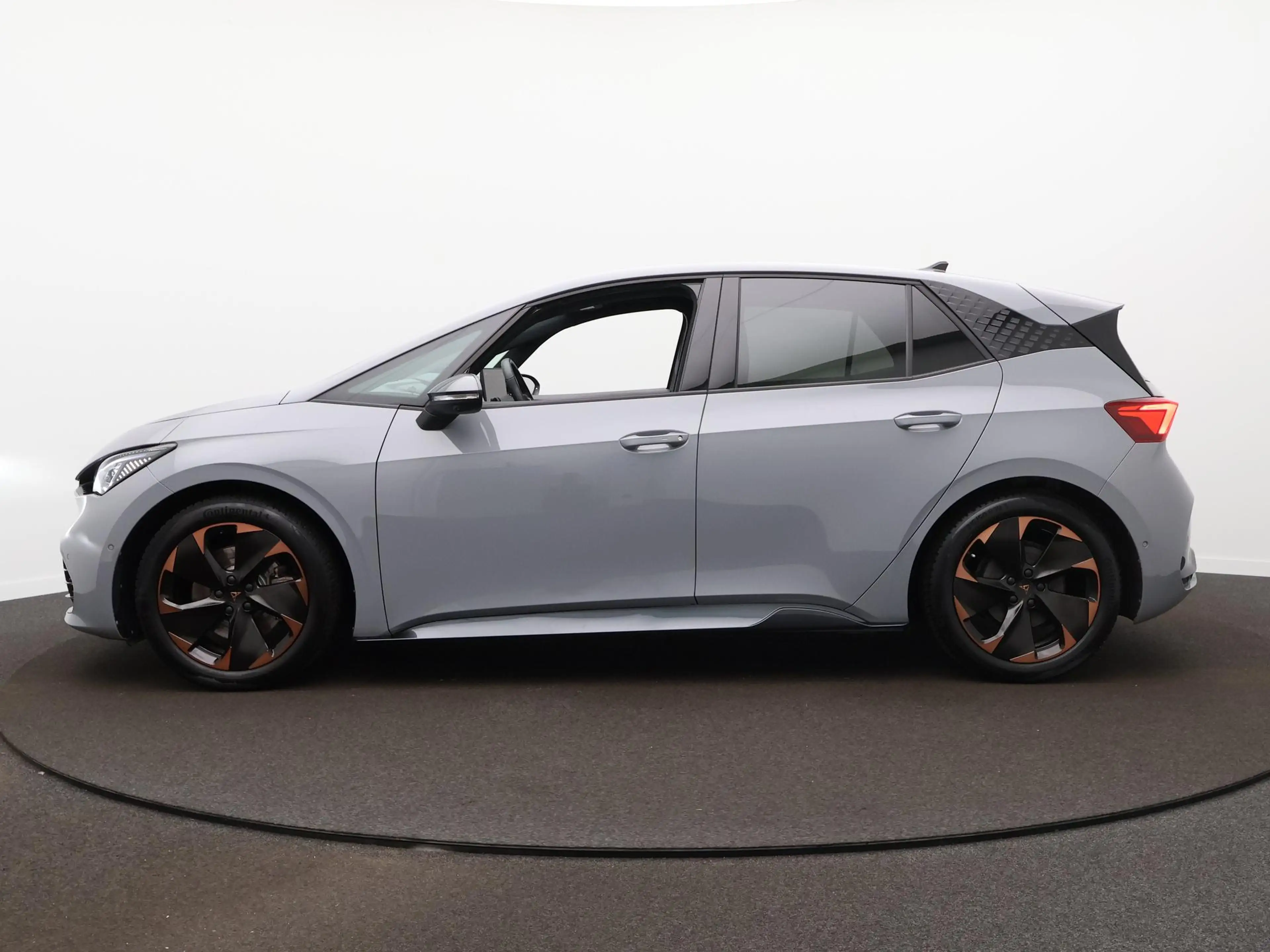 CUPRA Born Business 62 kWh Navigatie - Camera - Elec. verstel — photo 9