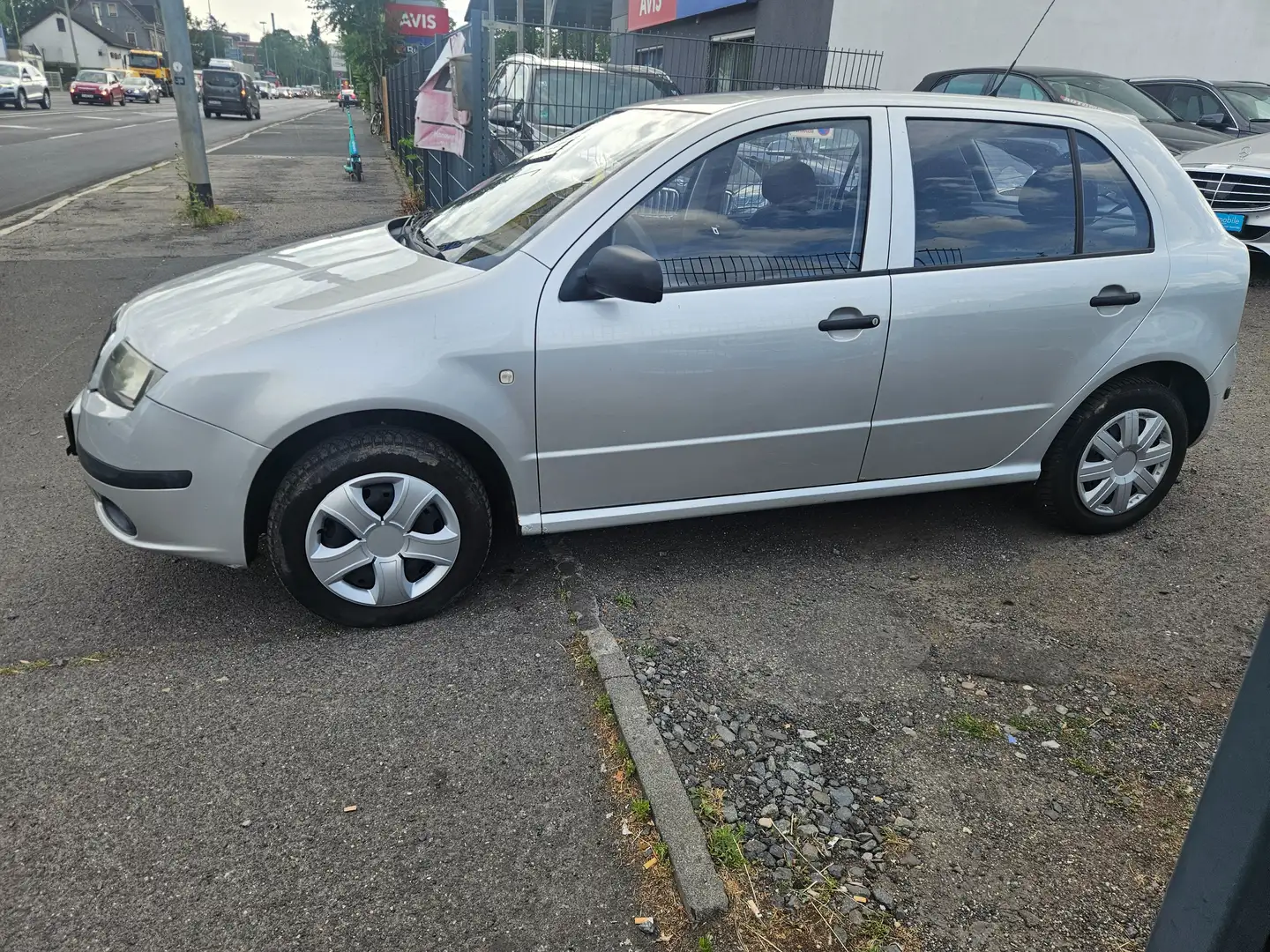 Skoda Fabia Classic Grau - 1