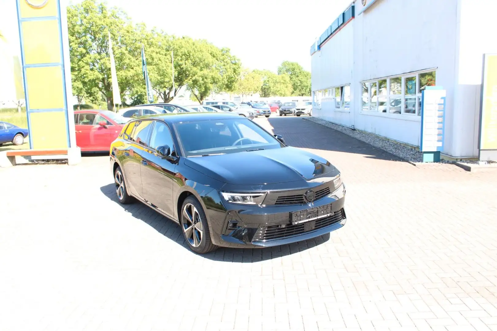Opel Astra L Sports Tourer GS Line AHK Noir - 2