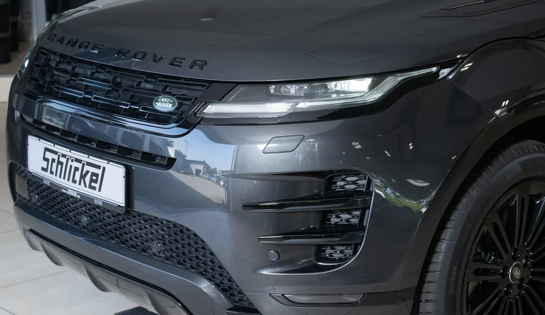 Land Rover Range Rover Evoque P300e Dynamic SE Plug-in Hybrid Black Paket Grey - 2