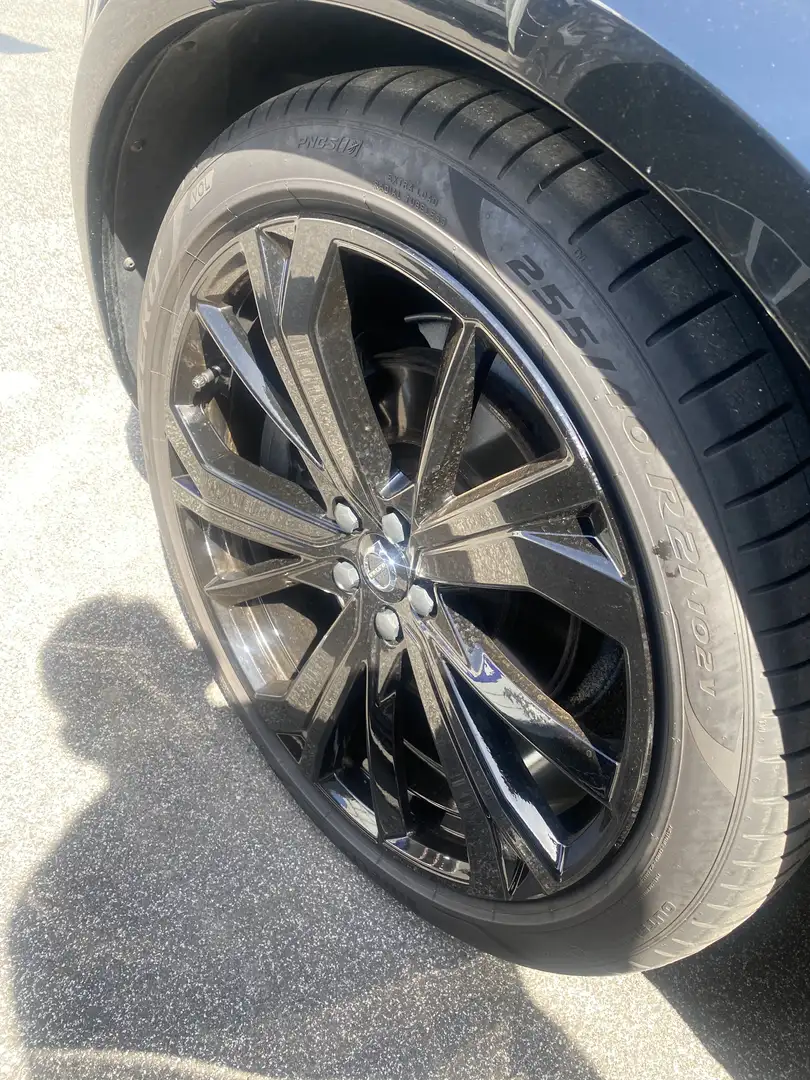 Volvo XC60 B4 R-Design AWD Geartronic - 2