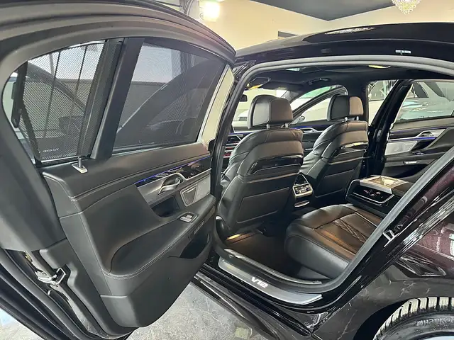 BMW 760 M760Li xDrive V12*Individual*Voll*Traum* Ansicht 17