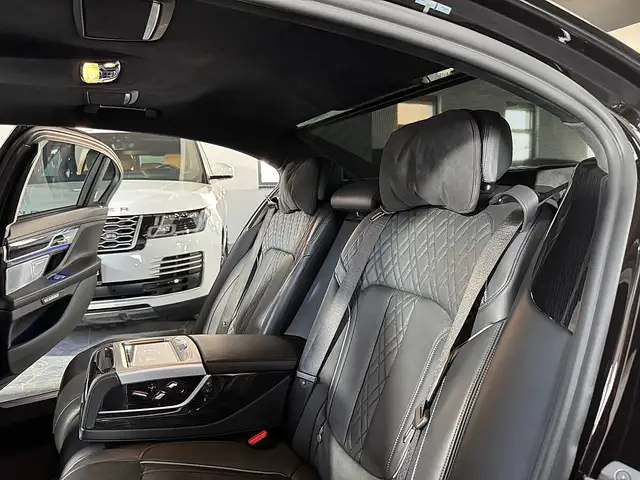 BMW 760 M760Li xDrive V12*Individual*Voll*Traum* Ansicht 21