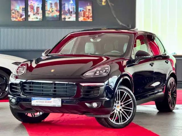 Porsche Cayenne Platinum Edition Pano Luft LED SportChro