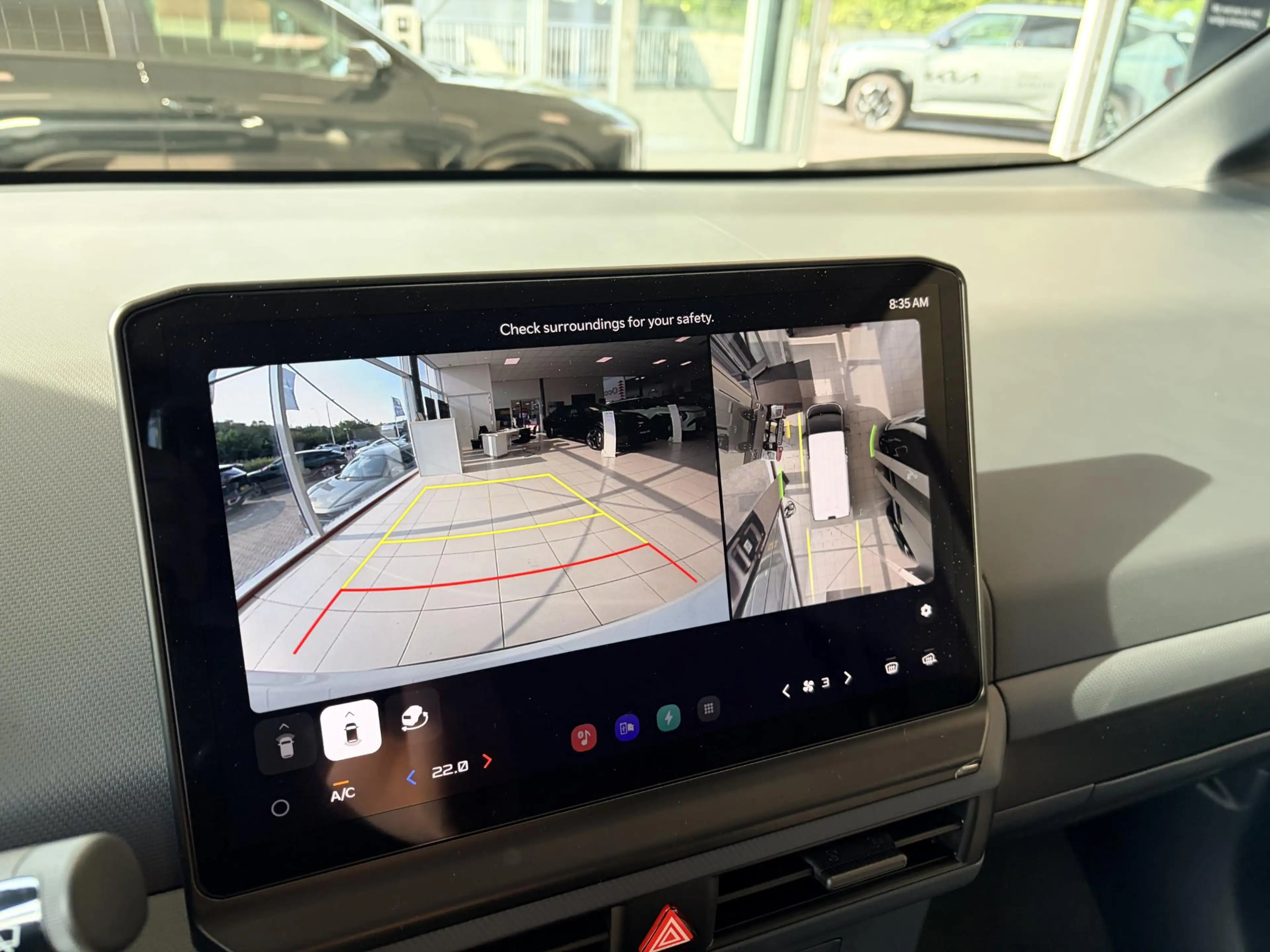 Kia PV5 Cargo L2H1 3D Elite Executive 71.2 kWh | Direct leverbaa — photo 15