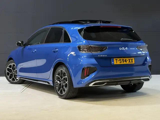 Kia Ceed view 11