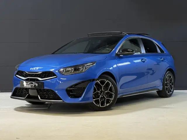 2023 Kia Ceed in Blue for sale
