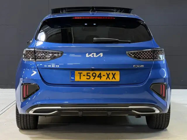 Kia Ceed view 12